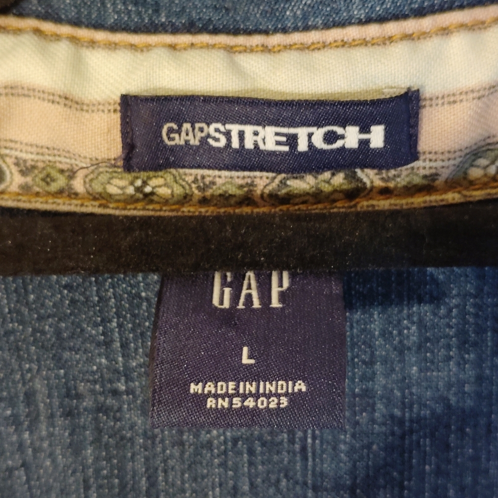 GAP Stretch Denim Shirt - Picture 3 of 4